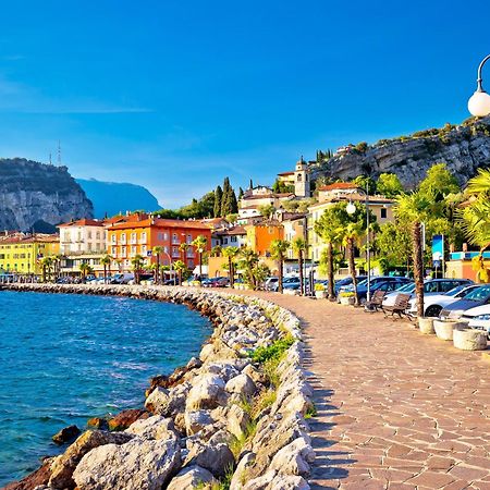 Il Giardino In Montagna Family Friendly- Happy Rentals Tenno Exterior photo